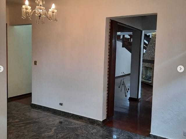 Sobrado com 360m² 4 quartos e 4 banheiros, à venda, no bairro Alphaville 09 em Santana de Parnaíba