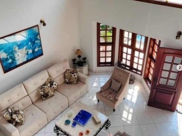 Sobrado com 360m² 4 quartos e 4 banheiros, à venda, no bairro Alphaville 09 em Santana de Parnaíba