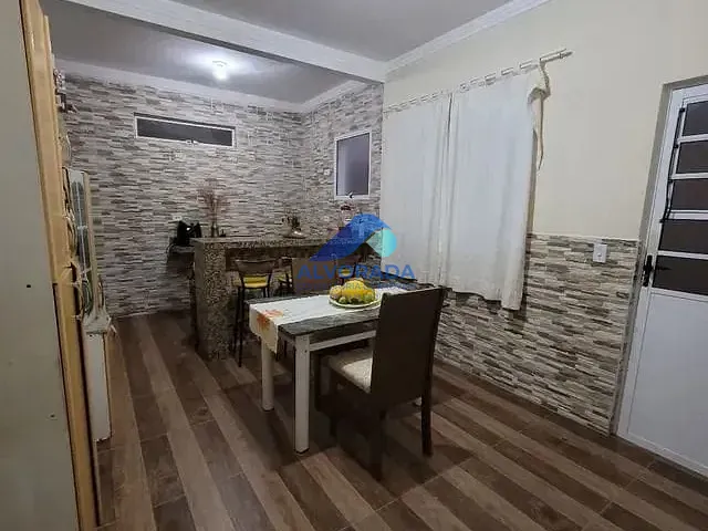 Sobrado com 150m² 3 quartos e 1 banheiro, à venda, no bairro Jardim Paulista em São José dos Campos