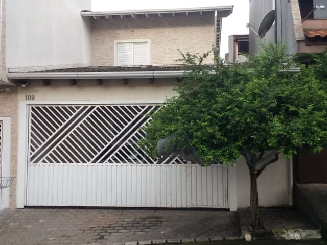 Sobrado com 125m² 3 quartos e 1 banheiro, à venda, no bairro Jardim D'abril em Osasco