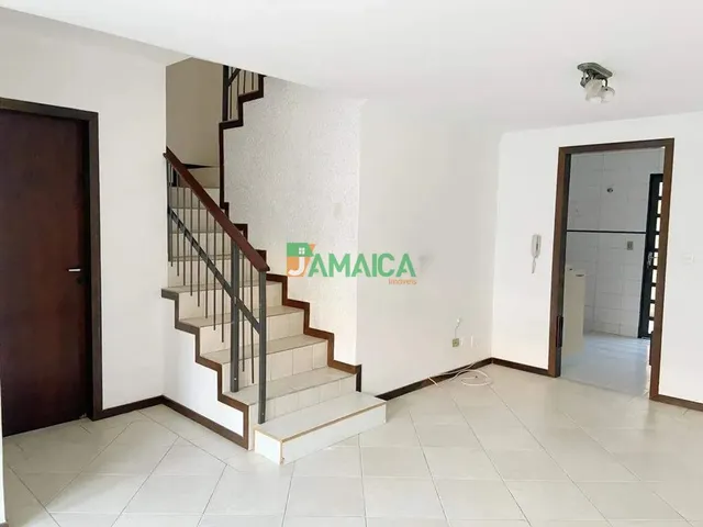 Sobrado com 125m² 3 quartos e 3 banheiros, à venda, no bairro Jardim das Américas em Curitiba