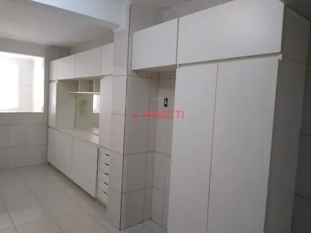 Sobrado 2 quartos e 2 banheiros, à venda, no bairro Jardim Lavínia em São Bernardo do Campo