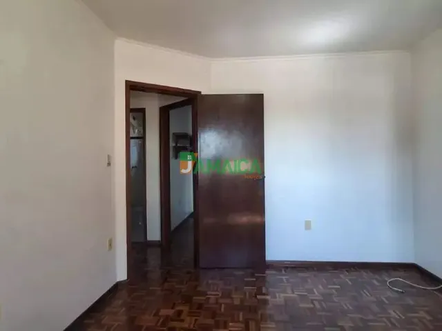 Sobrado 3 quartos e 5 banheiros, à venda, no bairro BOA VISTA em Curitiba