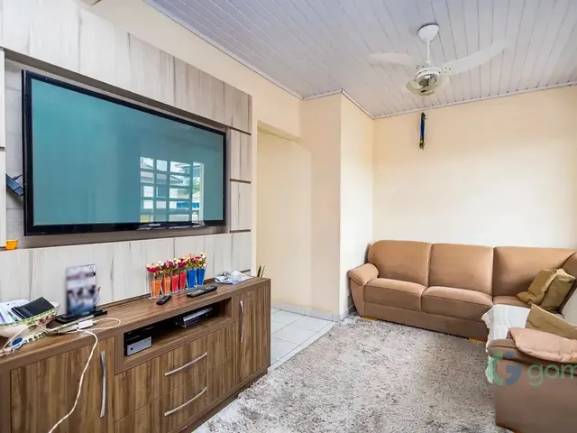 Casa 3 quartos e 2 banheiros, à venda, no bairro Osasco em Colombo