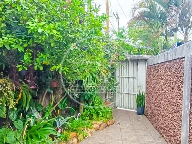 Sobrado com 176m² 2 quartos e 2 banheiros, à venda, no bairro Vila Santa Maria em São Paulo