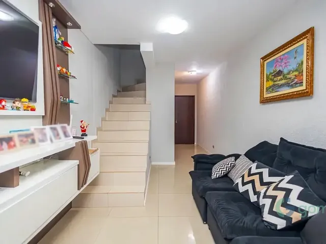 Casa 3 quartos e 4 banheiros, à venda, no bairro Osasco em Colombo