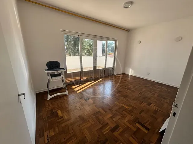 Sobrado com 720m² 4 quartos e 5 banheiros, à venda, no bairro Jardim Prudência em São Paulo