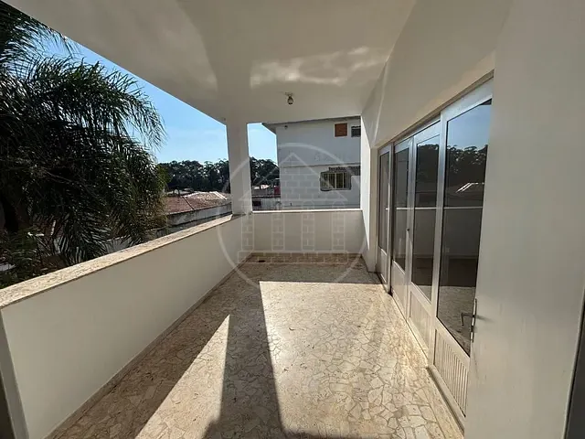 Sobrado com 720m² 4 quartos e 5 banheiros, à venda, no bairro Jardim Prudência em São Paulo