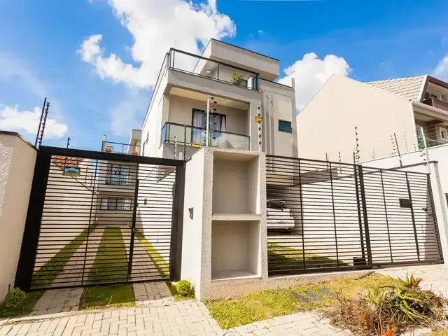 Casa 3 quartos e 3 banheiros, à venda, no bairro São Braz em Curitiba