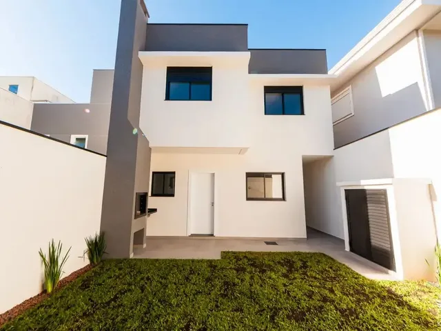 Casa com 458m² 3 quartos e 3 banheiros, à venda, no bairro Abranches em Curitiba