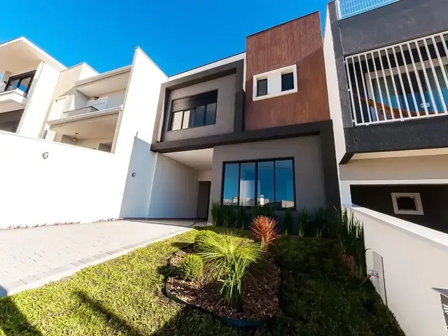 Casa com 458m² 3 quartos e 3 banheiros, à venda, no bairro Abranches em Curitiba