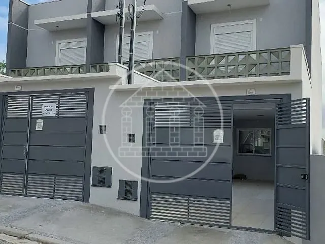 Sobrado com 100m² 2 quartos e 1 banheiro, à venda, no bairro Jardim Santa Cruz (Campo Grande) em São Paulo