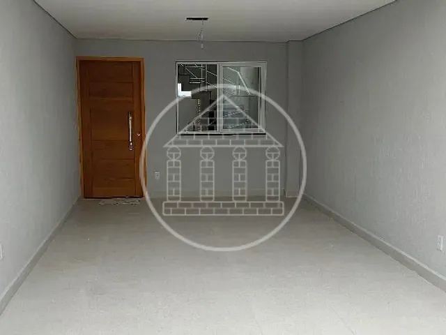 Sobrado com 100m² 2 quartos e 1 banheiro, à venda, no bairro Jardim Santa Cruz (Campo Grande) em São Paulo