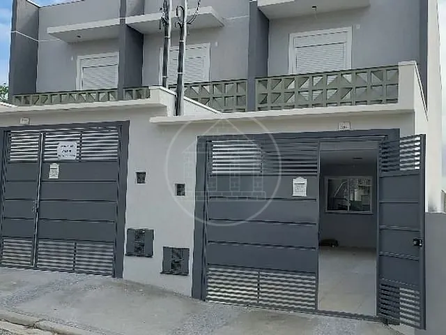 Sobrado com 100m² 3 quartos e 1 banheiro, à venda, no bairro Jardim Santa Cruz (Campo Grande) em São Paulo