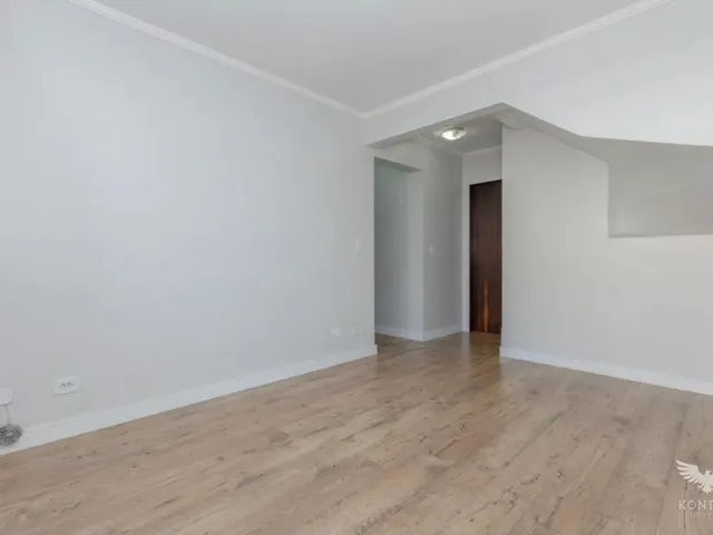 Sobrado com 108m² 3 quartos e 3 banheiros, para alugar, no bairro Cidade Industrial em Curitiba