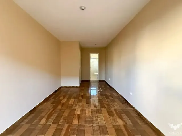 Casa 3 quartos e 3 banheiros, para alugar, no bairro Butiatuvinha em Curitiba