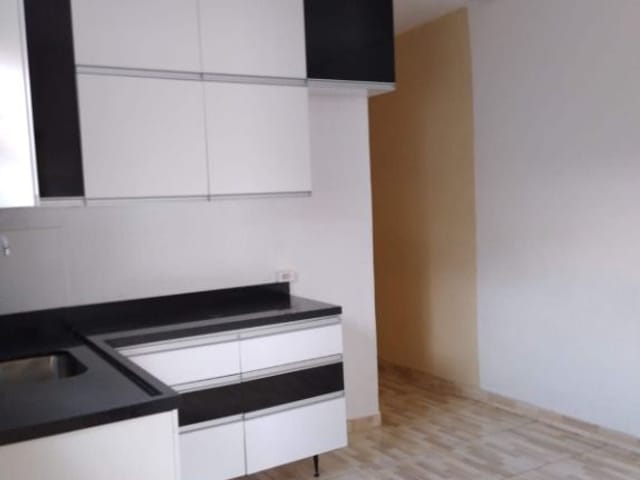 Sobrado com 125m² 5 quartos e 2 banheiros, à venda, no bairro São Pedro em Osasco