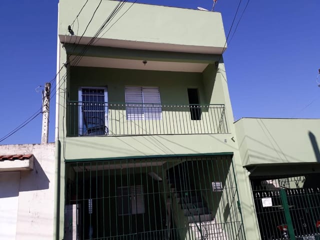 Sobrado com 125m² 5 quartos e 2 banheiros, à venda, no bairro São Pedro em Osasco