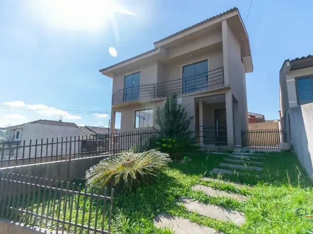 Sobrado 3 quartos e 3 banheiros, à venda, no bairro JARDIM SOCIAL em Campo Largo