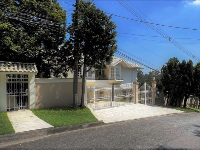 Sobrado com 2134m² 4 quartos e 7 banheiros, à venda, no bairro Chácara São João em Carapicuíba