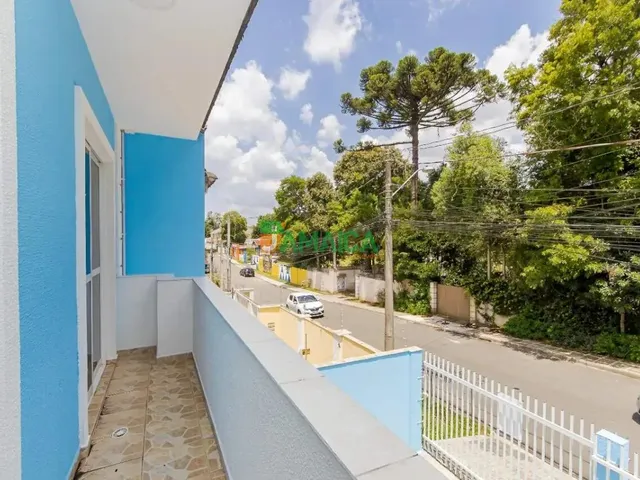 Sobrado 3 quartos e 3 banheiros, para alugar, no bairro Uberaba em Curitiba
