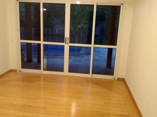 Foto do Casa - Casa com 4 Suítes - Residência com Piscina e Segurança 24h em SP - Conforto e Exclusividade em Condomínio Fechado | Paulista Imóveis