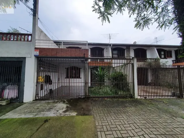Sobrado 3 quartos e 1 banheiro, à venda, no bairro Novo Mundo em Curitiba
