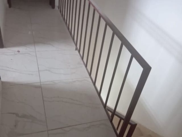 Sobrado com 130m² 2 quartos e 2 banheiros, à venda, no bairro Chácara Recanto em Cotia