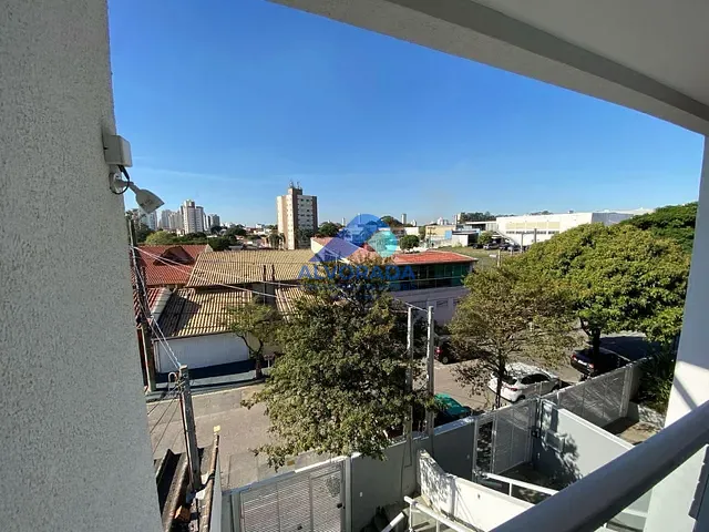 Sobrado com 120m² 3 quartos e 1 banheiro, à venda, no bairro Jardim das Indústrias em São José dos Campos