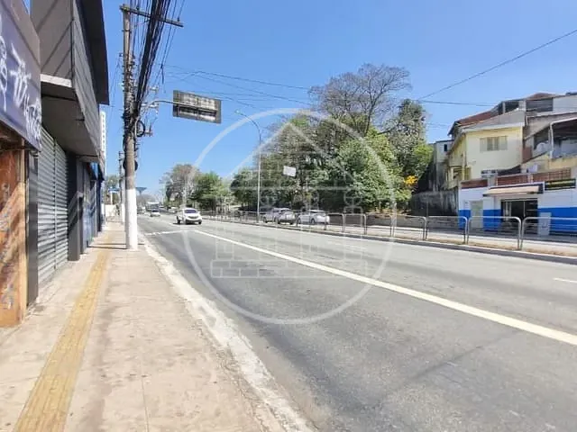 Sobrado com 120m² 2 quartos e 2 banheiros, à venda, no bairro Interlagos em São Paulo