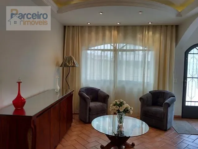 Sobrado com 429m² 4 quartos e 3 banheiros, à venda, no bairro Vila Aricanduva em São Paulo