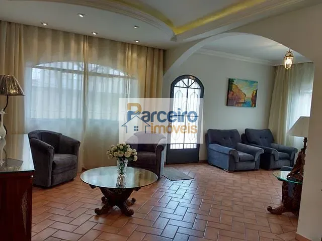 Sobrado com 429m² 4 quartos e 3 banheiros, à venda, no bairro Vila Aricanduva em São Paulo