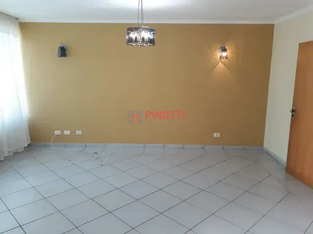 Sobrado 3 quartos e 3 banheiros, à venda, no bairro Nova Petrópolis em São Bernardo do Campo