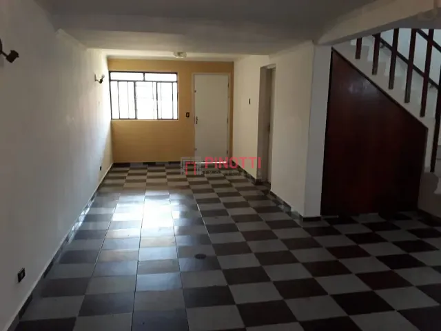 Sobrado 3 quartos e 3 banheiros, à venda, no bairro Nova Petrópolis em São Bernardo do Campo