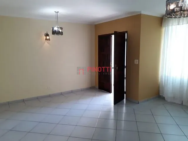 Sobrado 3 quartos e 3 banheiros, à venda, no bairro Nova Petrópolis em São Bernardo do Campo