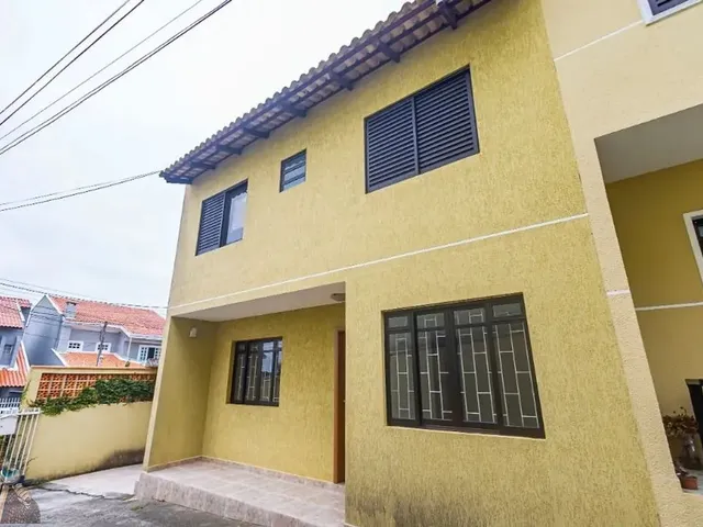 Sobrado com 146m² 3 quartos e 2 banheiros, para alugar, no bairro São Braz em Curitiba