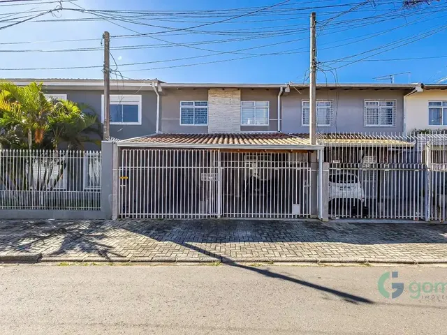 Sobrado com 52m² 3 quartos e 4 banheiros, à venda, no bairro Guaíra em Curitiba