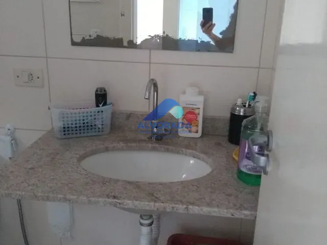 Sobrado com 140m² 2 quartos e 3 banheiros, à venda, no bairro Cigarras em São Sebastião