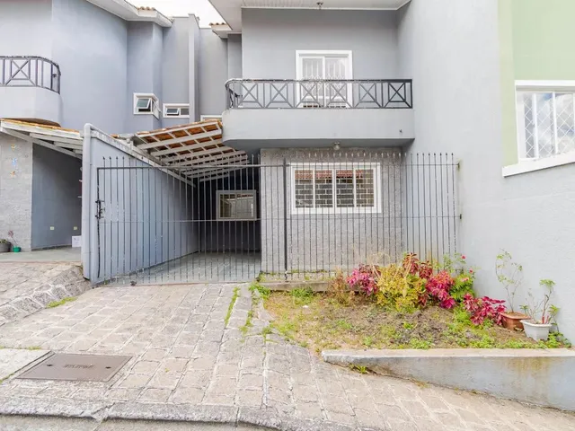 Sobrado 3 quartos e 2 banheiros, para alugar, no bairro Bairro Alto em Curitiba