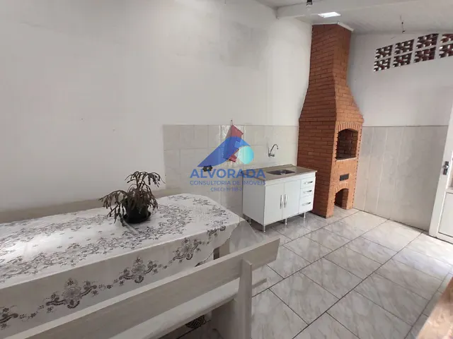Sobrado com 263m² 4 quartos e 2 banheiros, à venda, no bairro Jardim das Indústrias em São José dos Campos