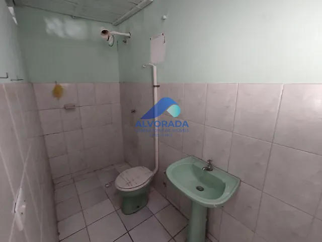 Sobrado com 263m² 4 quartos e 2 banheiros, à venda, no bairro Jardim das Indústrias em São José dos Campos