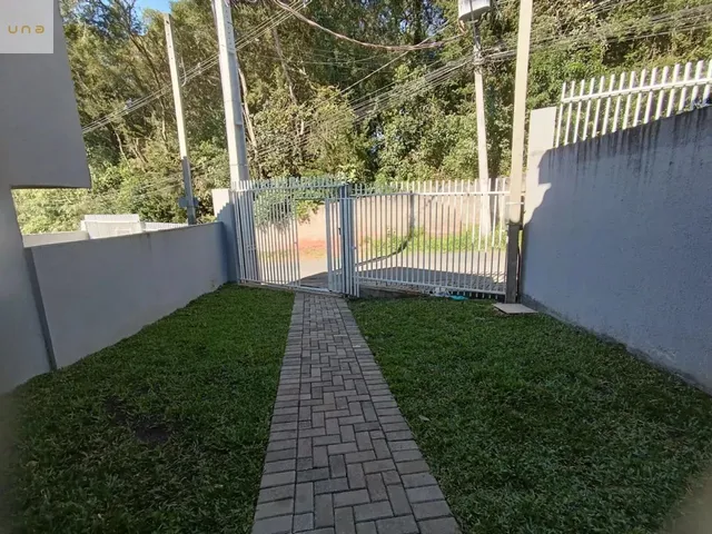 Sobrado 3 quartos e 1 banheiro, para alugar, no bairro Campo Comprido em Curitiba