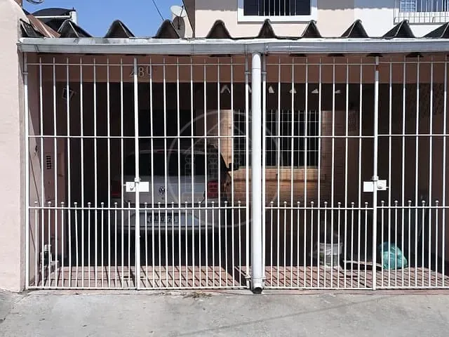 Sobrado com 100m² 4 quartos e 1 banheiro, para alugar, no bairro Vila Campo Grande em São Paulo