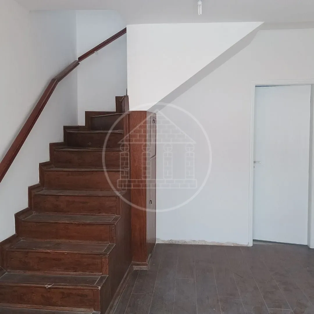 Sobrado, 4 quartos, 129 m² - Foto 2