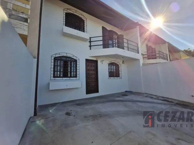 Sobrado com 128m² 3 quartos e 1 banheiro, à venda, no bairro Bairro Alto em Curitiba