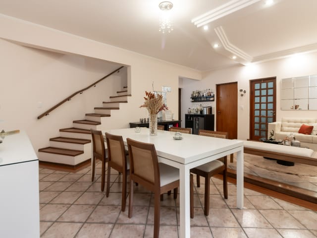 Sobrado com 186m² 3 quartos e 3 banheiros, à venda, no bairro Jardim Virginia Bianca em São Paulo