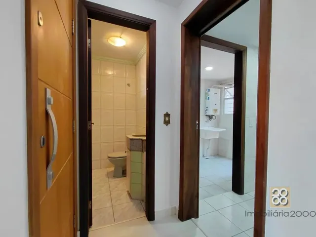 Sobrado 3 quartos e 1 banheiro, para alugar, no bairro Santa Felicidade em Curitiba