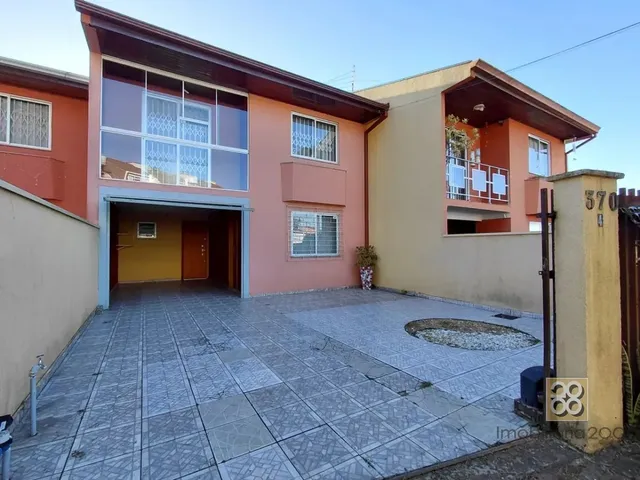 Sobrado 3 quartos e 1 banheiro, para alugar, no bairro Santa Felicidade em Curitiba