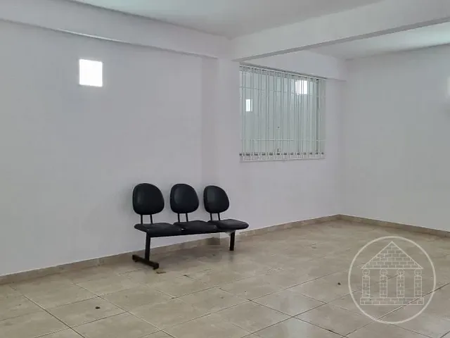 Sobrado com 170m² 3 quartos e 2 banheiros, para alugar, no bairro Cidade Dutra em São Paulo