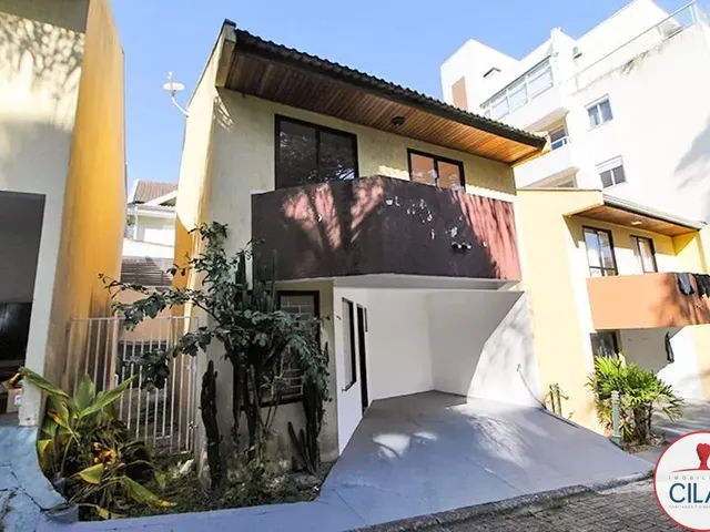 Sobrado 3 quartos e 1 banheiro, para alugar, no bairro Mossunguê em Curitiba